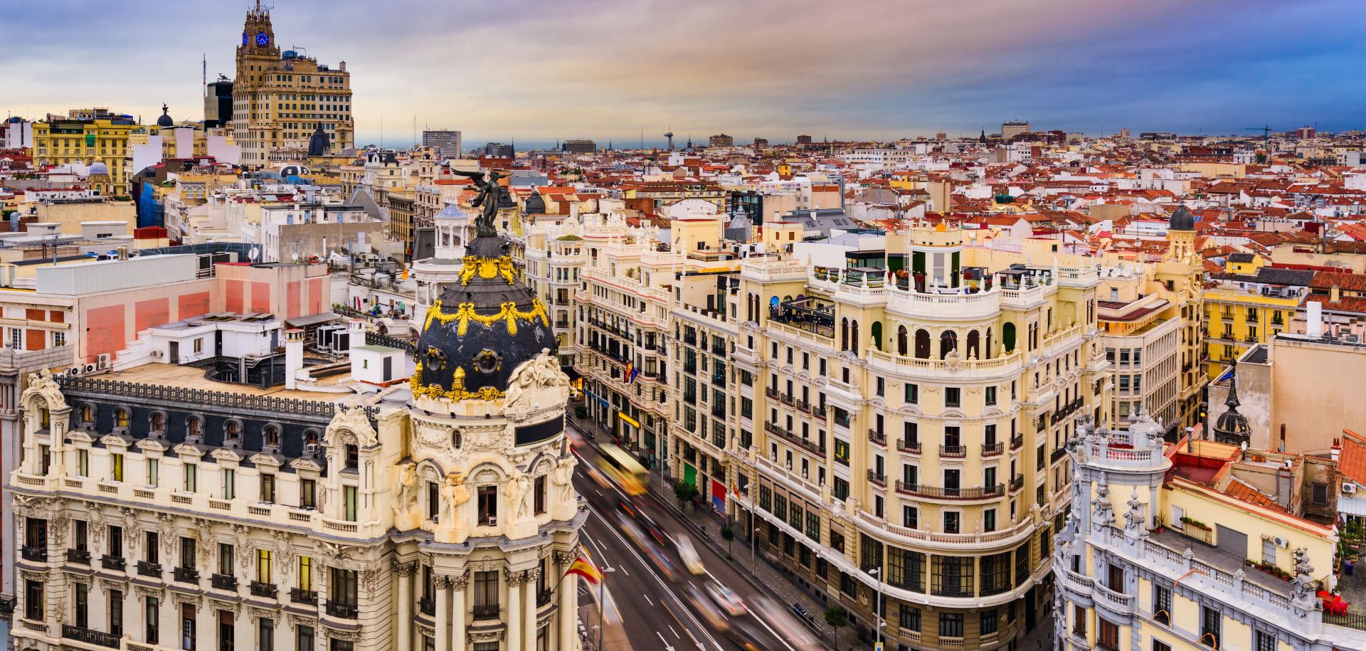 Séjournez à l'Agora Juan de Austria et évadez-vous à Madrid!